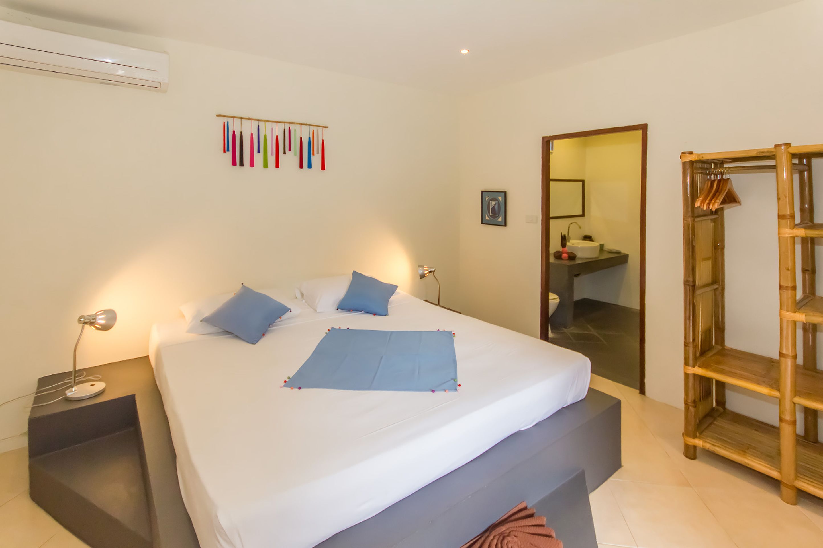 lovely room | minibar, in-room safe, cots/infant beds, rollaway beds