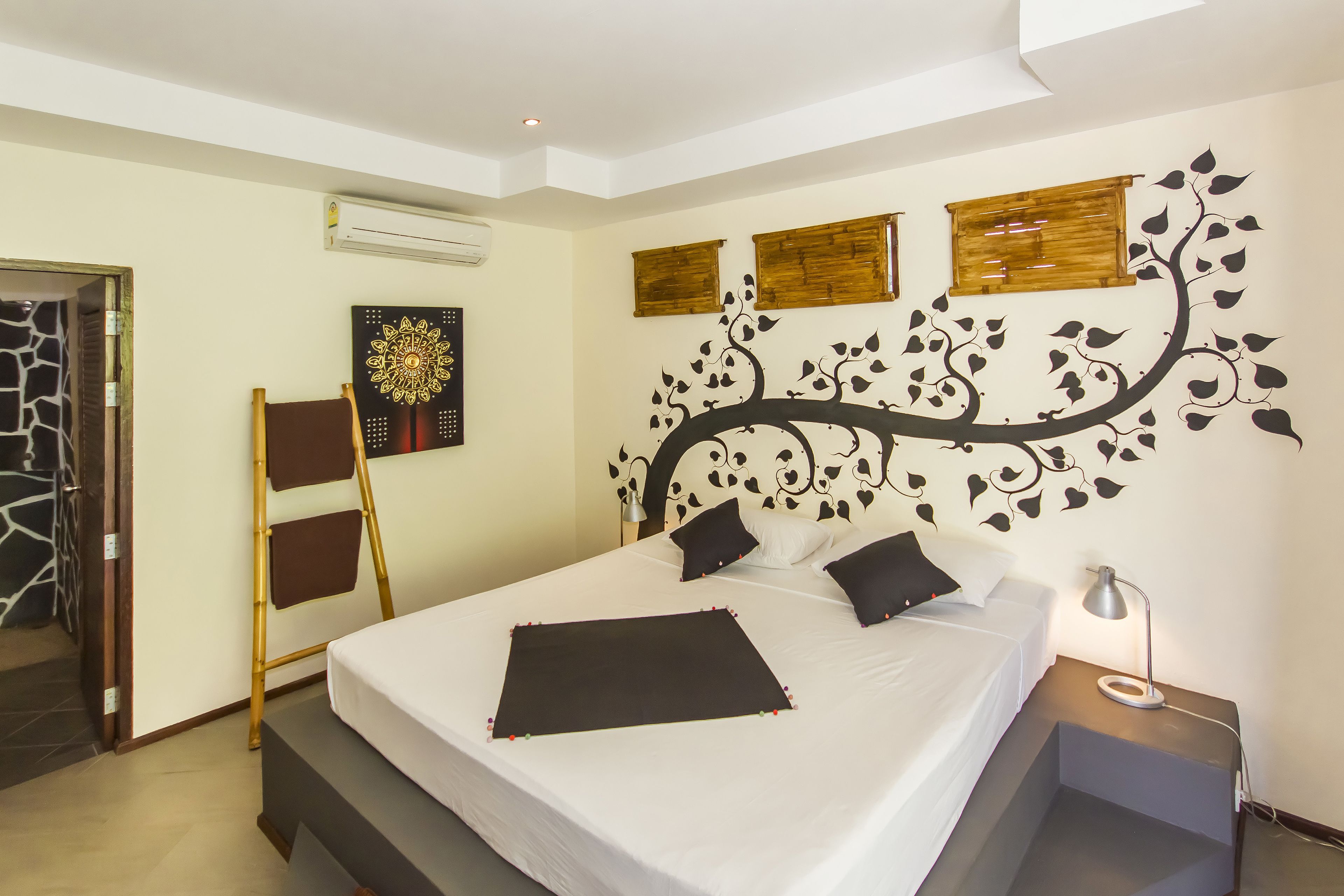deluxe room, 1 double bed | view from room
