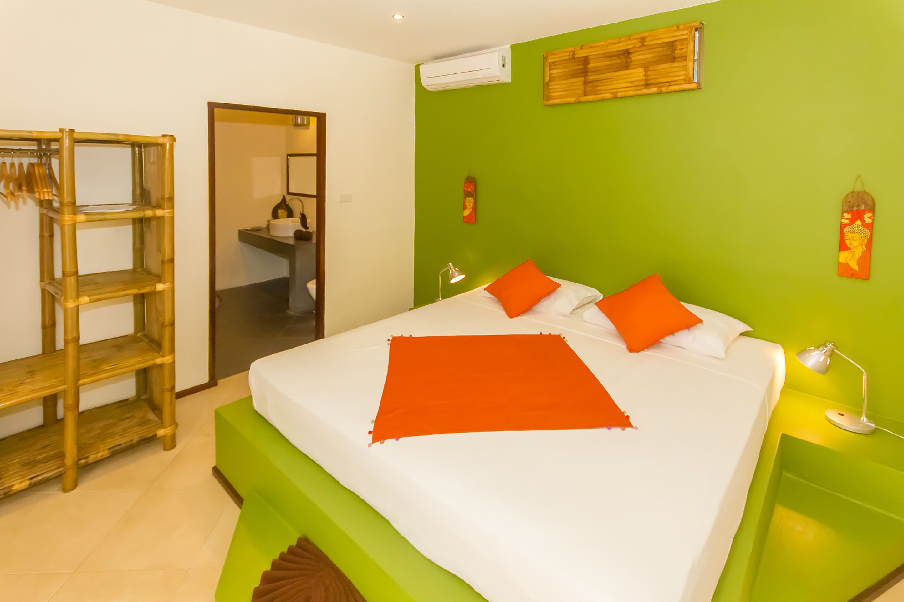 lovely room | minibar, in-room safe, cots/infant beds, rollaway beds