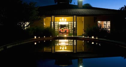 Jacana Gardens Guest Lodge