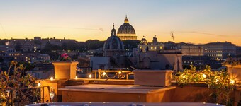 Navona Queen Rooftop