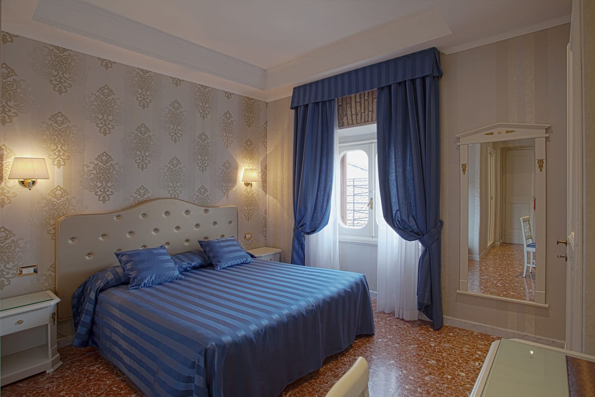 Classic Double or Twin Room | 1 bedroom, Frette Italian sheets, premium bedding, pillow-top beds