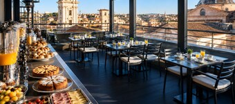 Navona Queen Rooftop