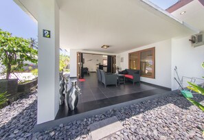 Bungalow Luxe, 2 chambres | Terrasse/Patio