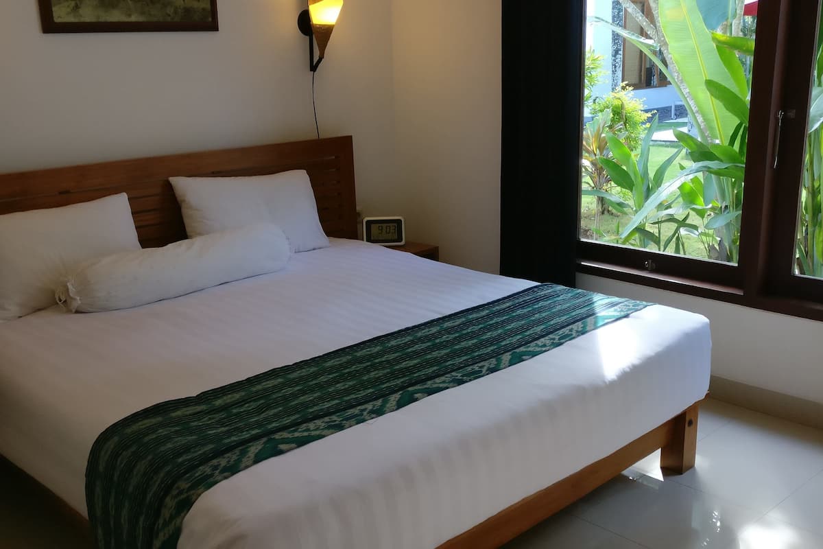 In-room safe, desk, blackout drapes, iron/ironing board