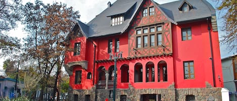 Bagian depan properti