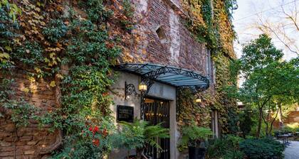 Hotel Boutique Castillo Rojo