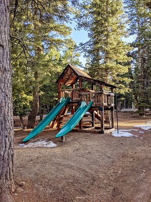 Aire de jeux - extérieure