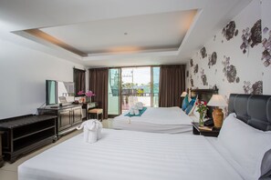 Egyptian cotton sheets, blackout drapes, iron/ironing board, free WiFi - Patong Swiss (Patong)
