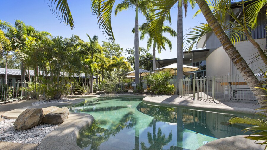 Capricorn Motel & Conference Centre