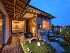 Deluxe-huone, parveke, vuoristonäköala (with Panoramic Bath Room) | Terassi/patio