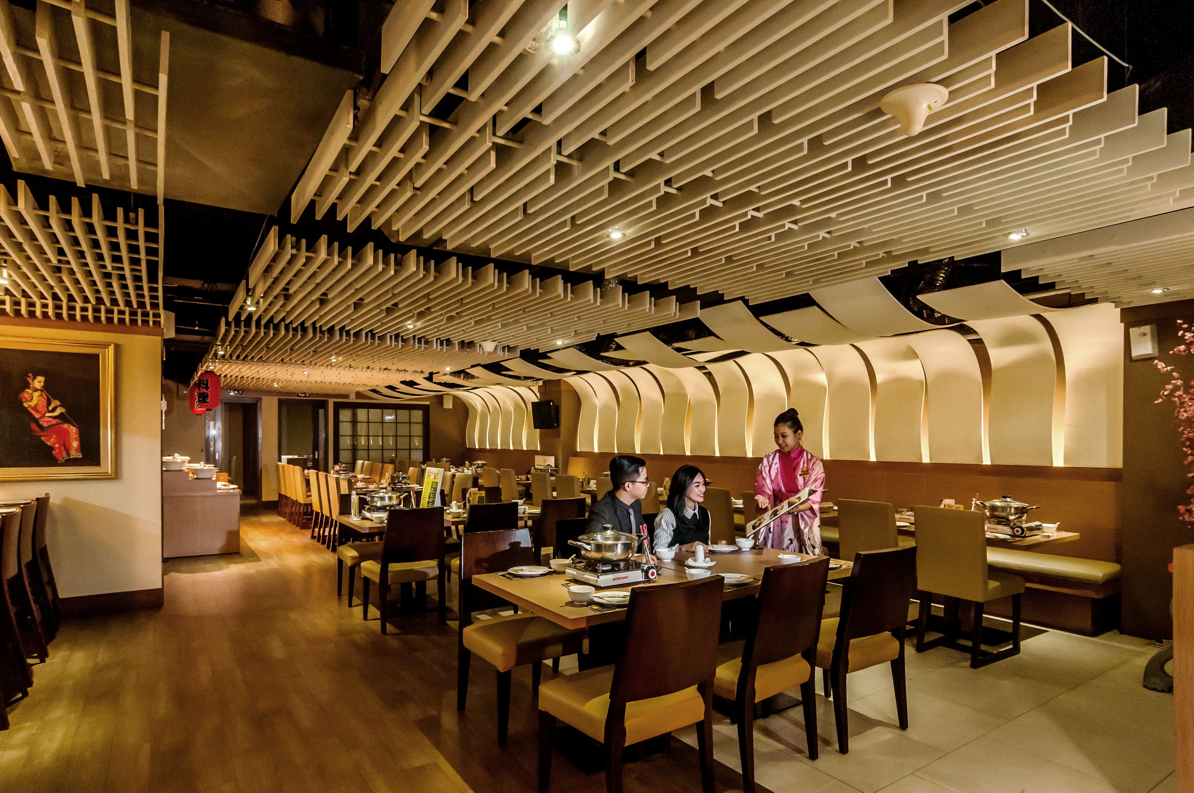 3 restaurants, Chinese cuisine