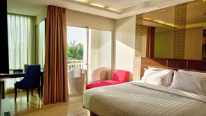 Minibar, caja de seguridad en la habitación, escritorio y wifi gratis 