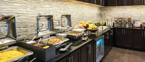 Desayuno buffet incluido todos los días