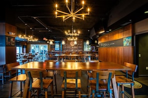 Breakfast, lunch and dinner served - The Mosey Buffalo Williamsville, Tapestry Collection by Hilton (Buffalo)