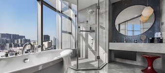 Joyc Hotel