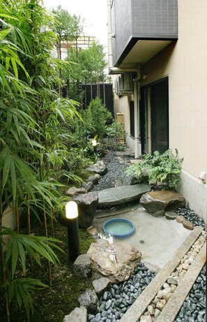 Garden - Matsubaya Ryokan (Kyoto)