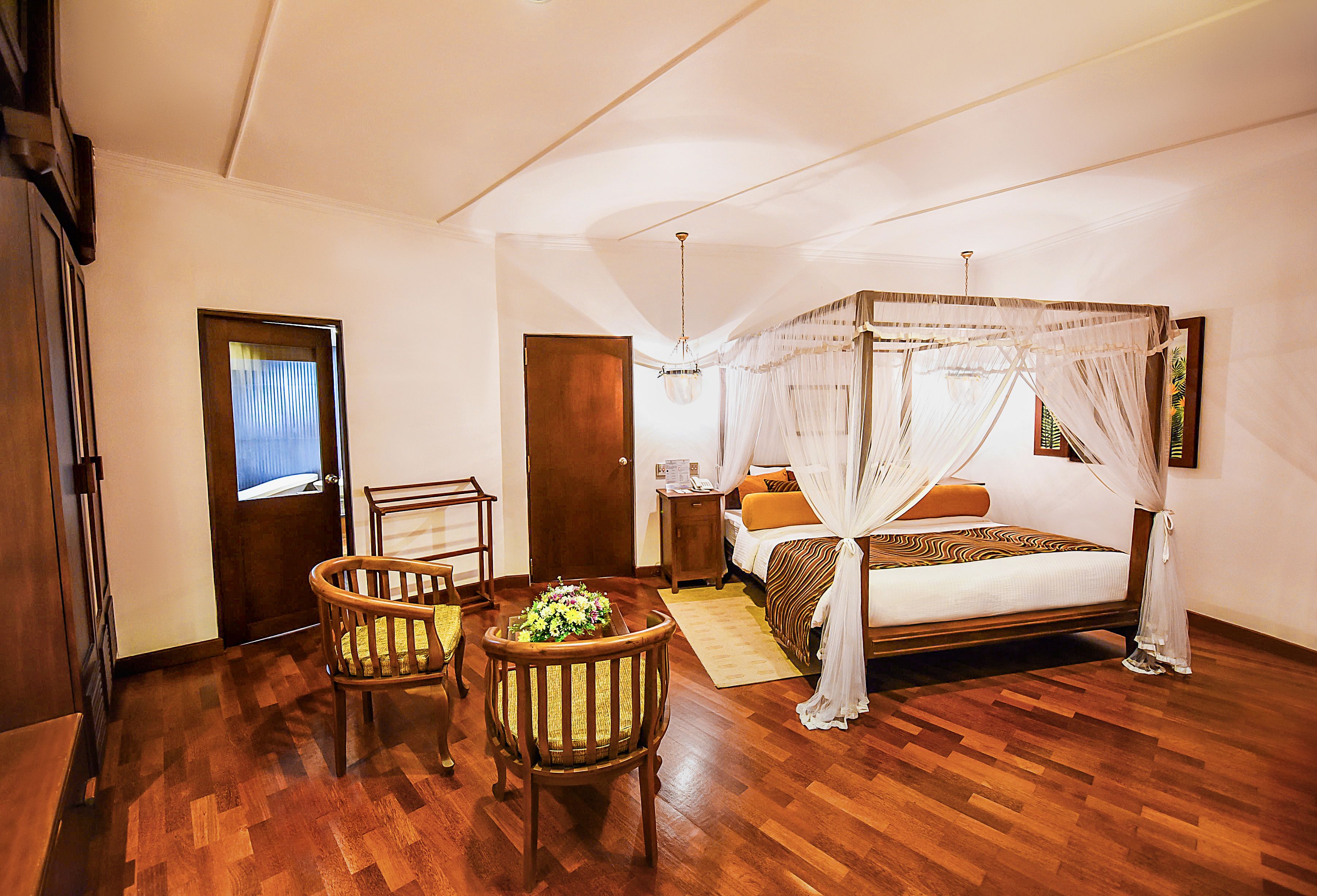 minibar, in-room safe, desk, blackout curtains