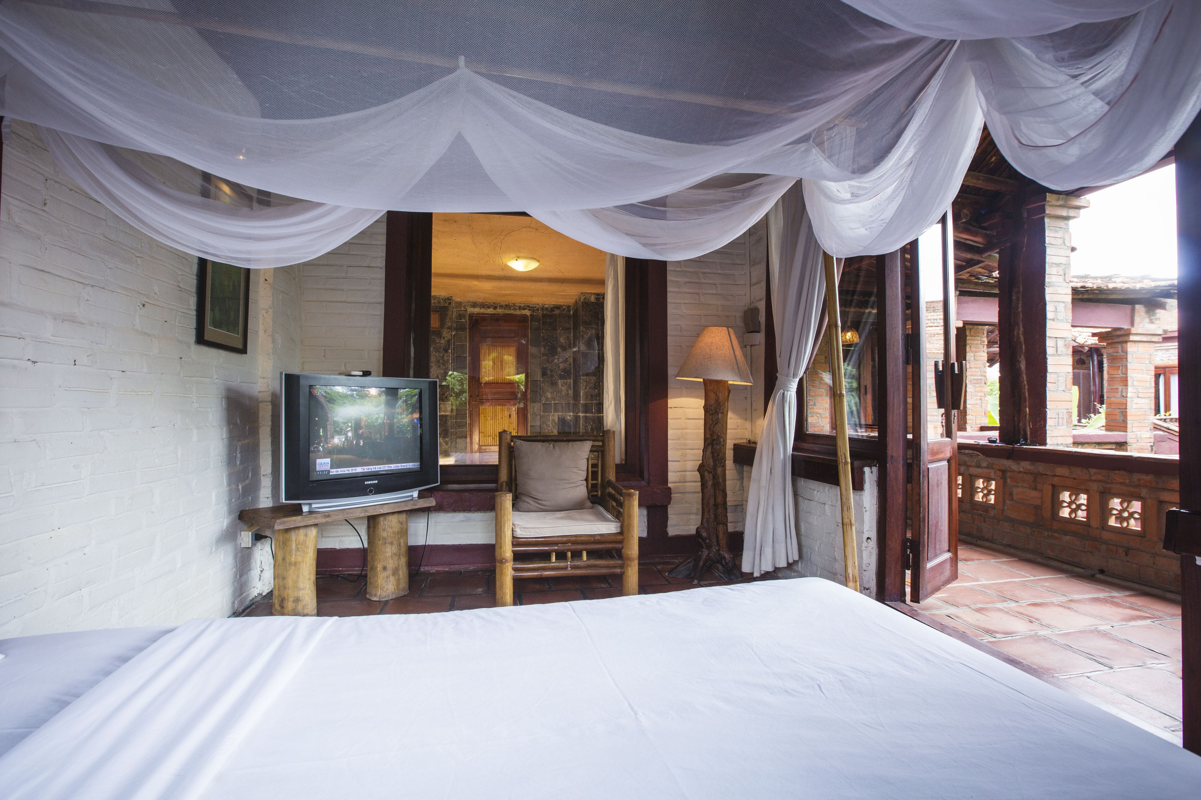 family room (junior) | 1 bedroom, minibar, desk, iron/ironing board