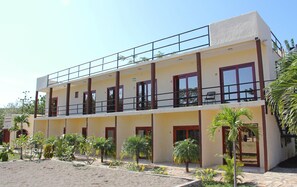 Egyptian cotton sheets, premium bedding, down duvets, pillow-top beds