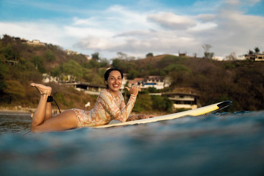 Surfing/bodyboarding