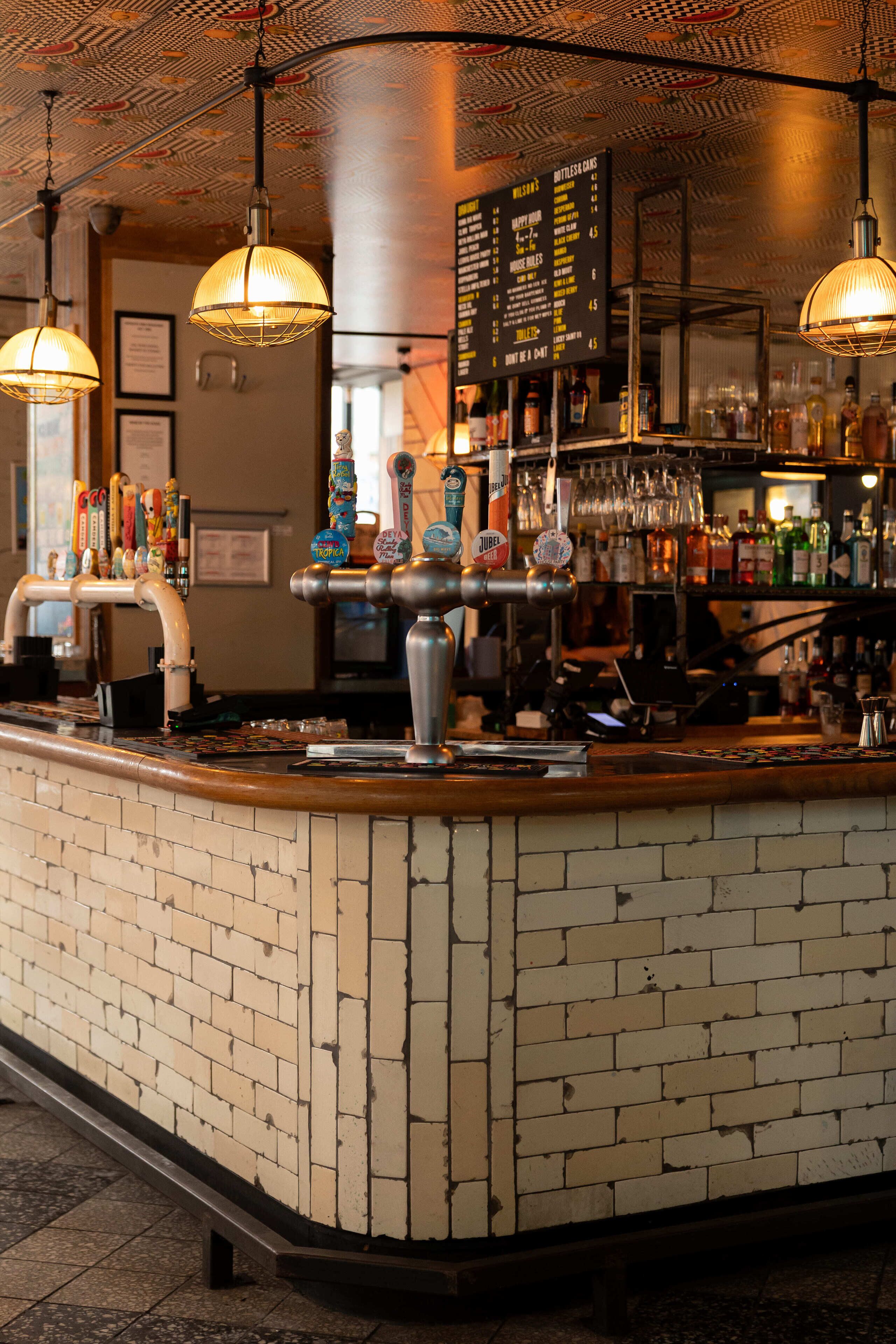 Bar (en la propiedad)