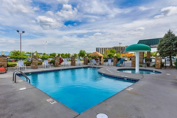 Indoor pool, outdoor pool