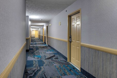 Park Grove Inn - Image 33