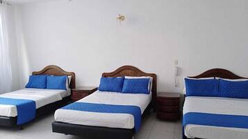 Minibar, in-room safe, free WiFi