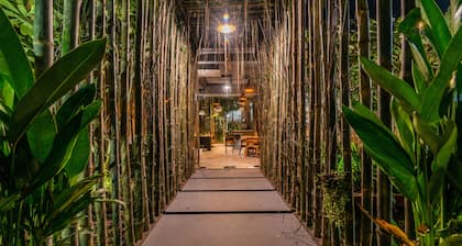 Les Bambous Boutique Hotel