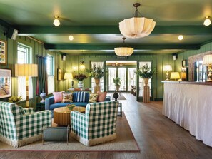Lobby sitting area - Le Petit Pali St. Helena (St. Helena)