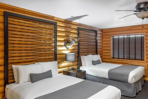 Ropa de cama de alta calidad y escritorio 