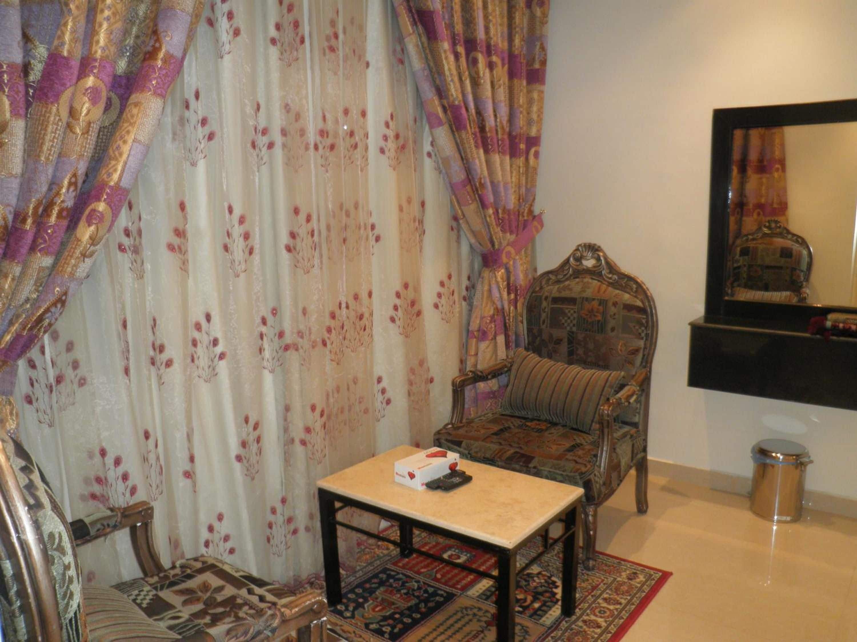 Photo - Marina Royal Hotel Suites