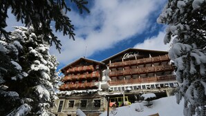 Property entrance - Swiss Family Hotel Alphubel (Saas-Fee)