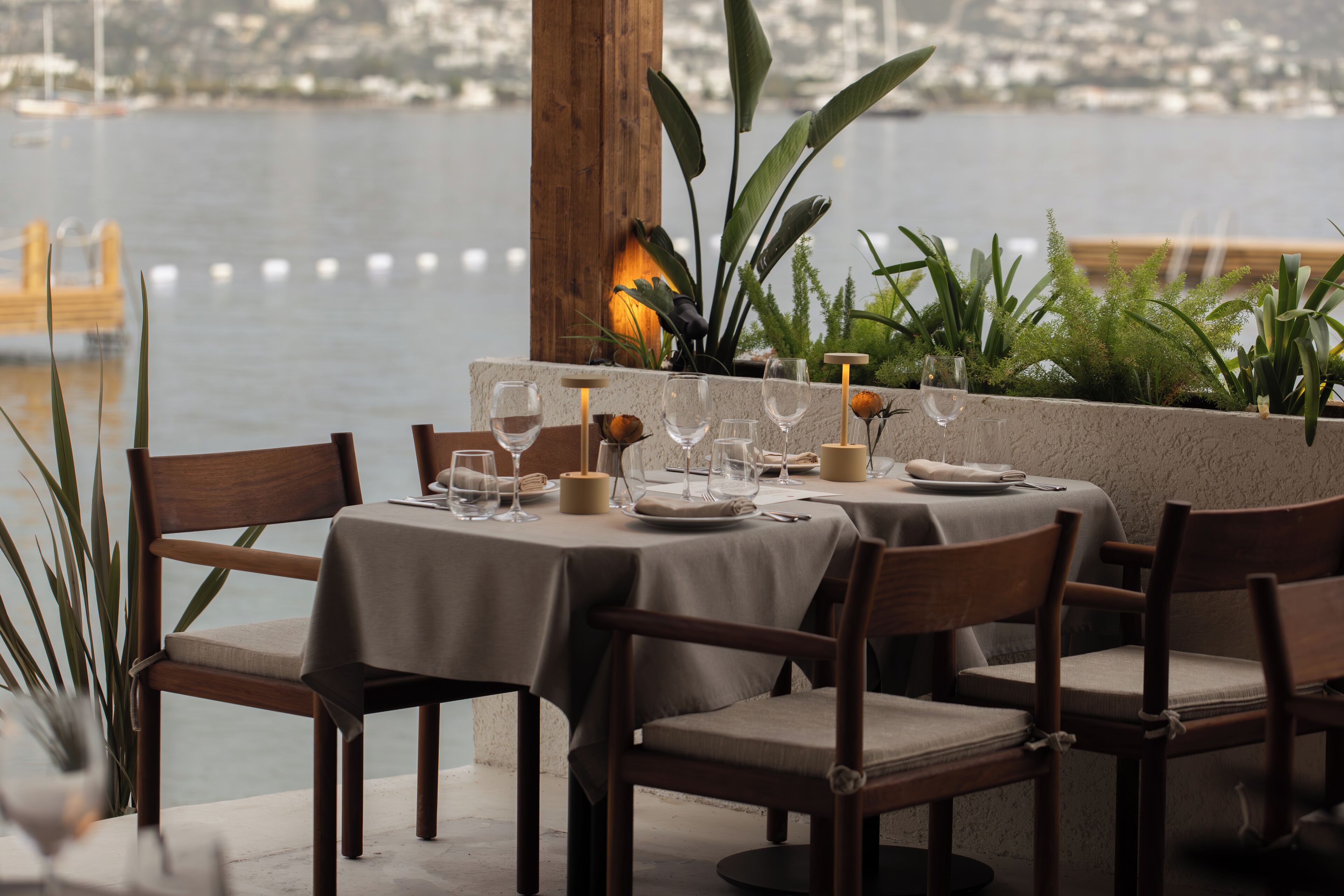 2 restaurants, turkish cuisine