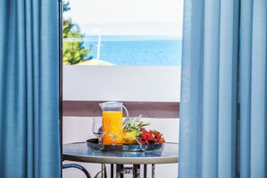 ファミリー スイート 2 ベッドルーム シービュー | バルコニー