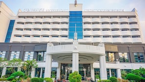 Mặt tiền nơi lưu trú