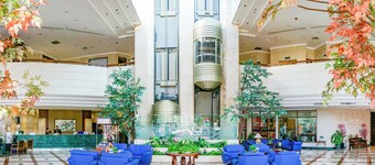 Sunlake Waterfront Resort and Convention
