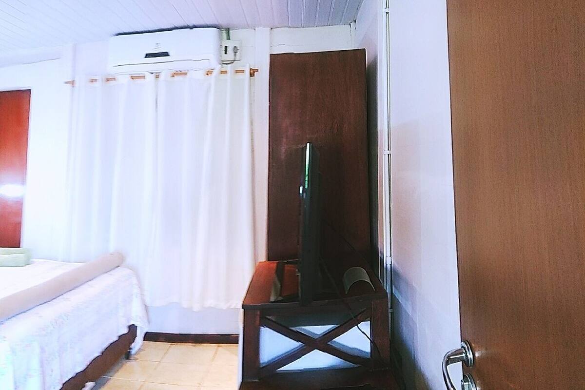 Blackout drapes, bed sheets