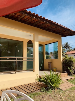 Fachada de la propiedad