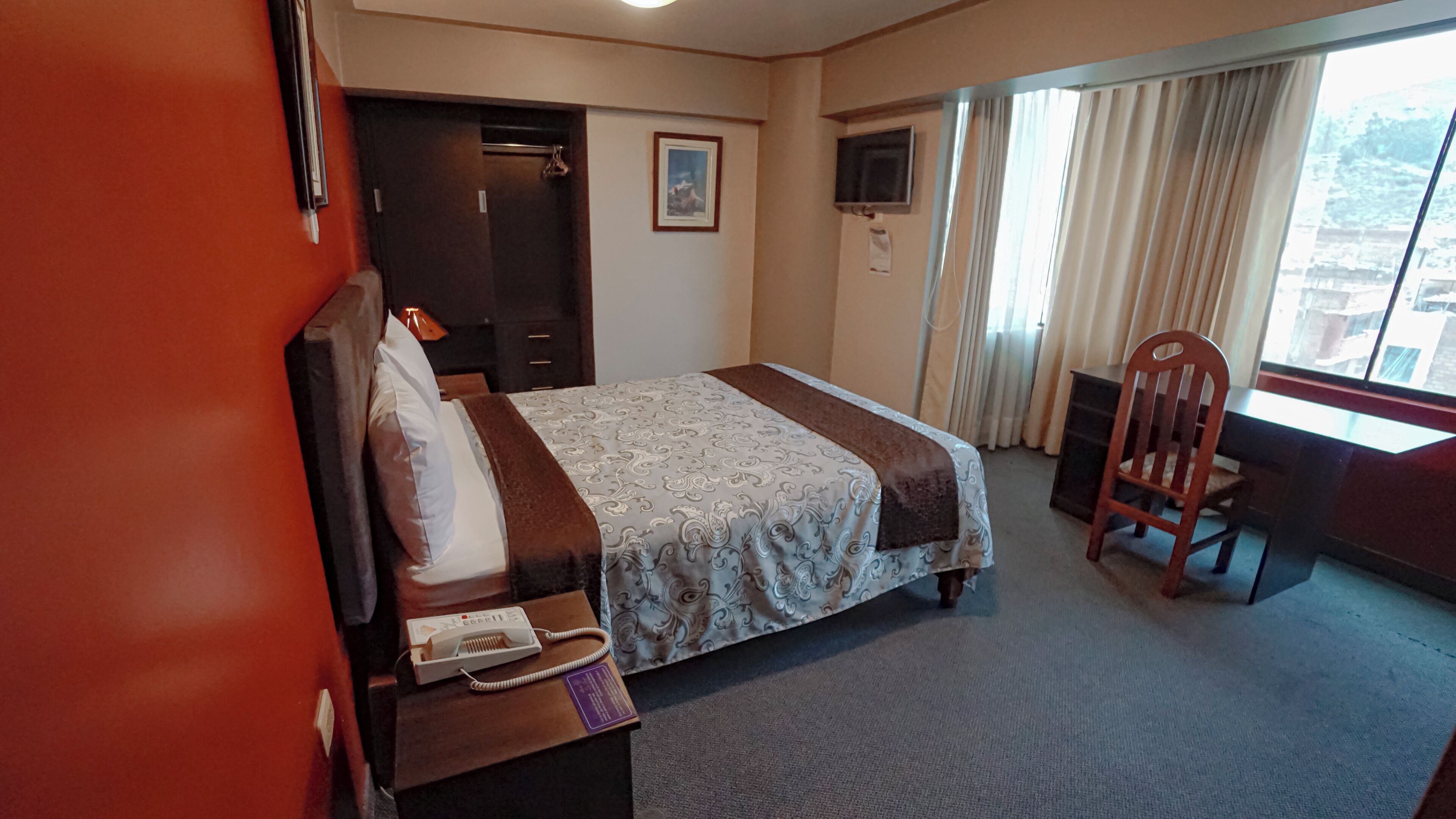 superior room | 1 bedroom, down duvets, in-room safe, desk