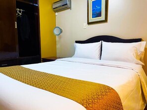 Couette en duvet d'oie, surmatelas, coffres-forts dans les chambres