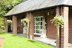 Garden - The Spread Eagle Hotel (Thame)