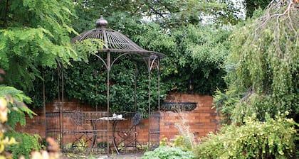 The Spread Eagle Hotel