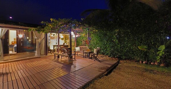 Front of property – evening/night