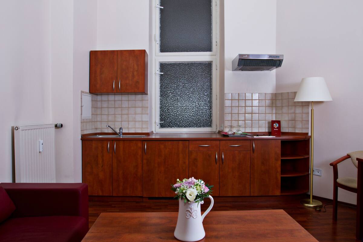 Private kitchenette