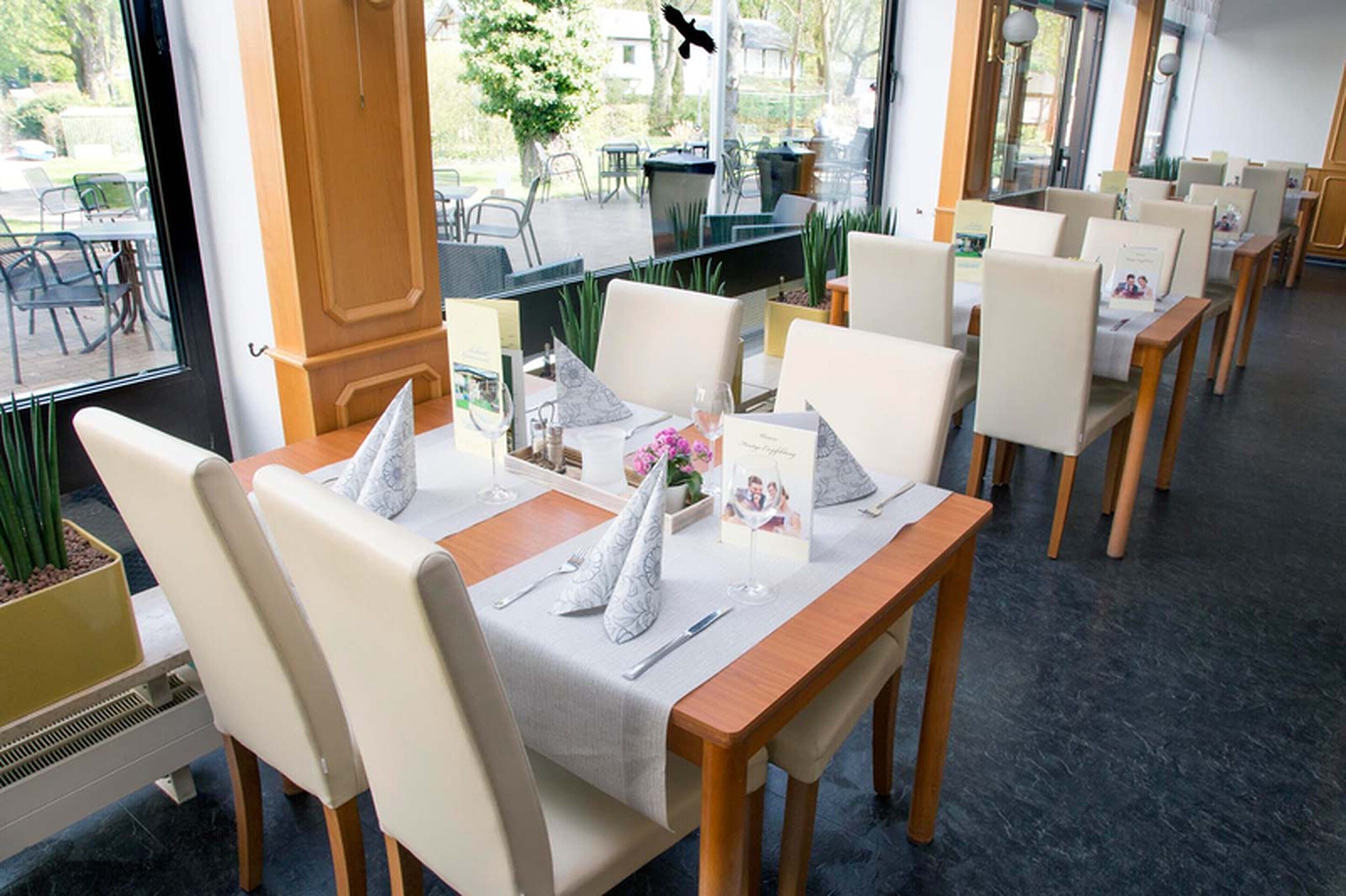 daily buffet breakfast (eur 15.00 per person)