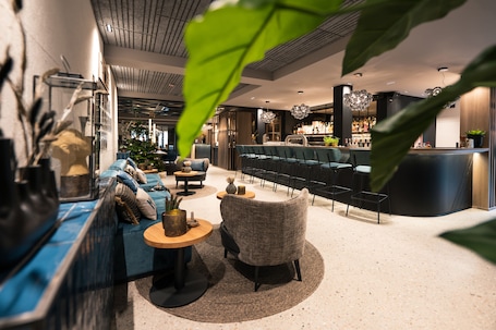 Bar (on property). Thöles Hotel Bücken