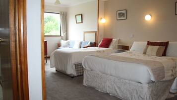 Premium bedding, in-room safe, desk, iron/ironing board