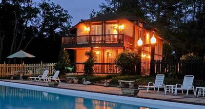 The Reynolds Mansion